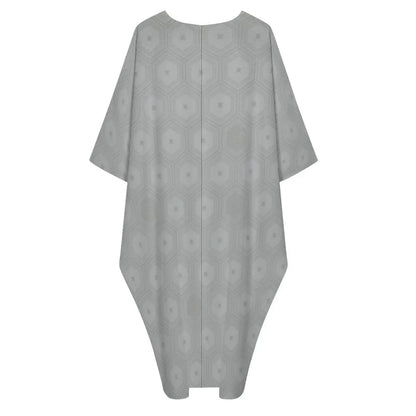 Gray V-neck kaftan dress with hexagonal geometric pattern, loose fit and wide sleeves